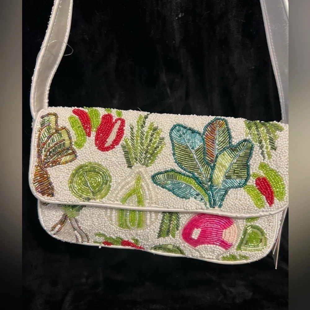 💚❤️Viral tik tok Made in India Tropical beaded shoulder bag-NWT❤️💚